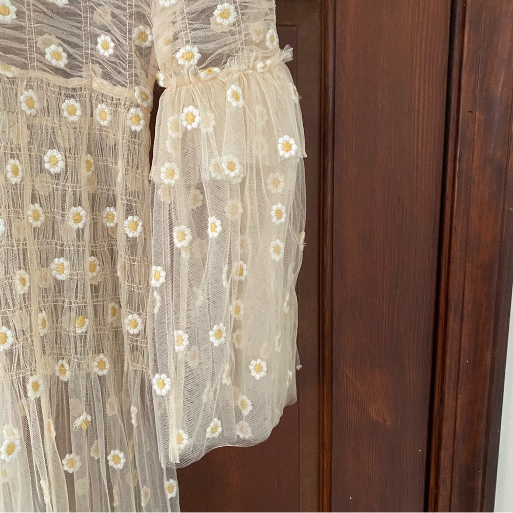 Lennox Dress (sample) - Picture 8 of 11